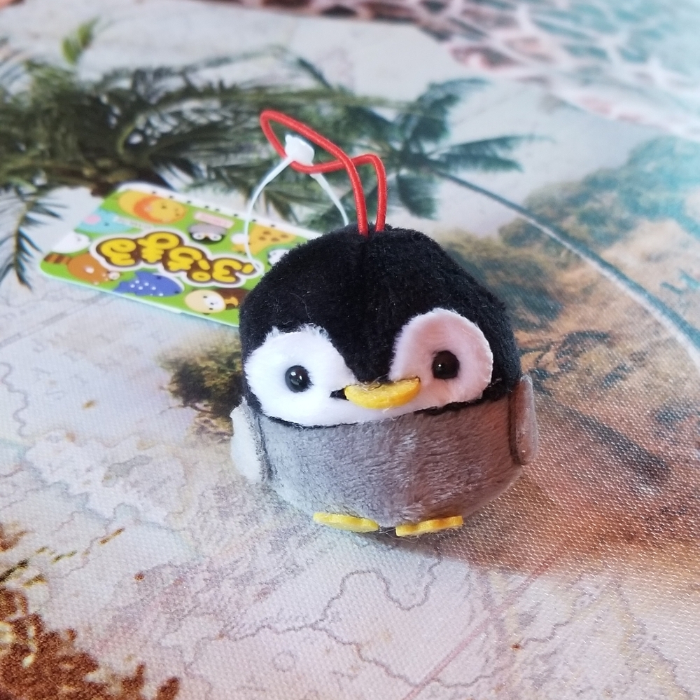 Amuse Plush Keyring - Picture 4 of 4